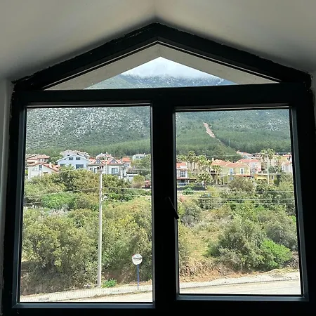 Azra Oeluedeniz 3 Kisilik Apartment Fethiye